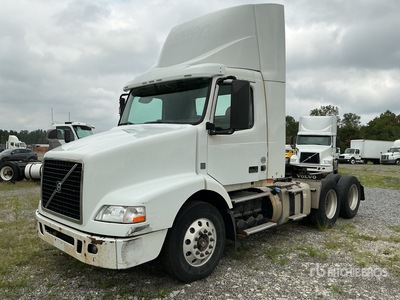 2016 Volvo VNM 6x4 T/A Day Cab Truck Tractor