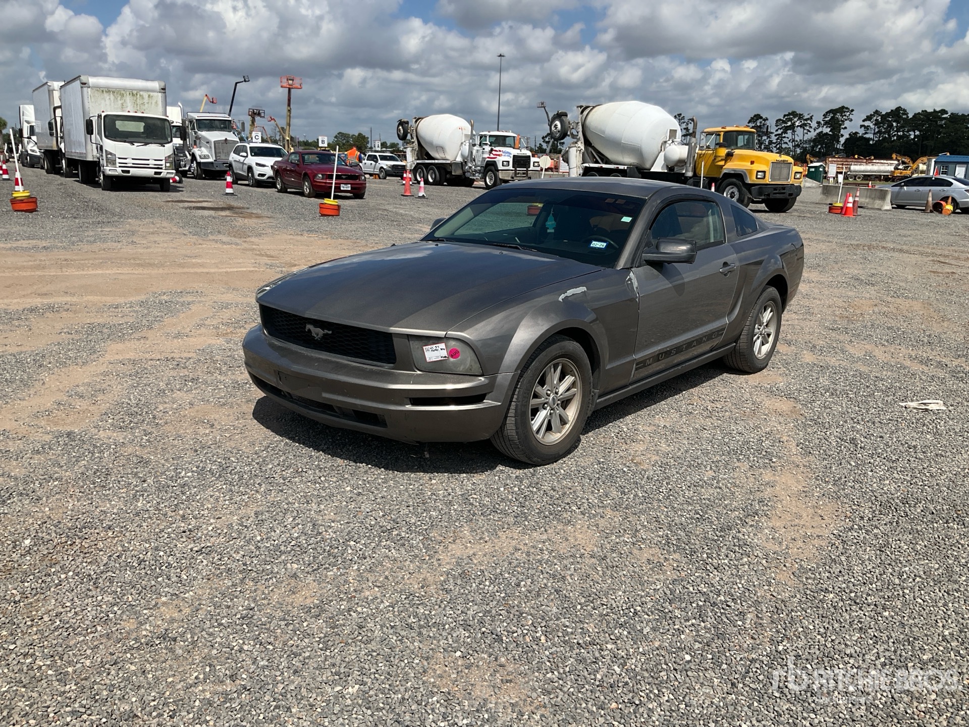 2005 Ford Mustang Automobile