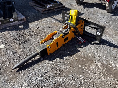 2026 GIYI GY-P680 Skid Steer Breaker (Unused)