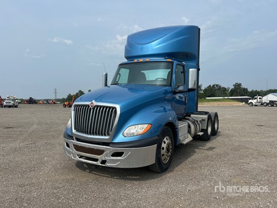 2019 International LT625 6x4 T/A Day Cab Truck Tractor