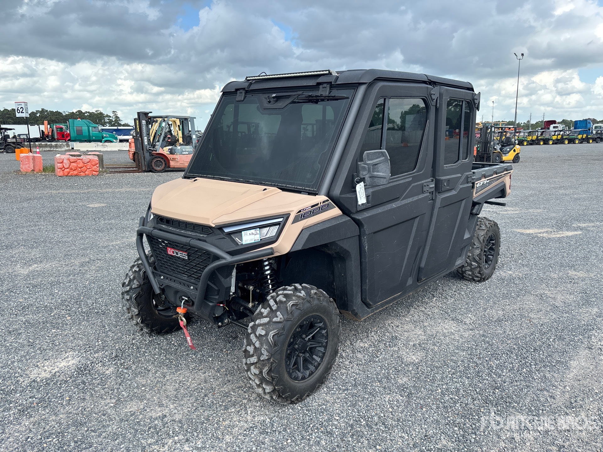 2025 Aodes WC1000CC-6HVAC 4x4 Utility Vehicle