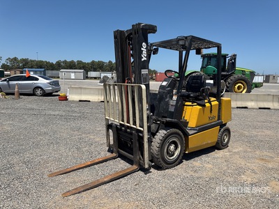 2000 Yale GLP050TG 5000 lb Pneumatic Tire Forklift