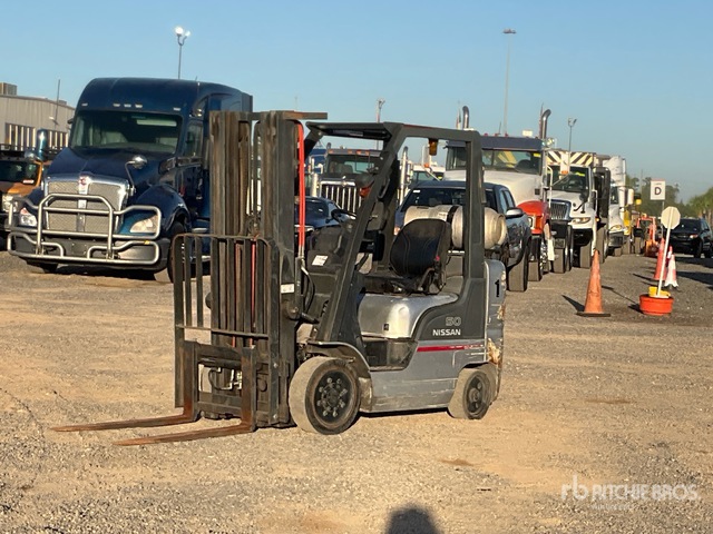 2008 Nissan MCU1F2A25LV 4400 lb Cushion Tire Forklift