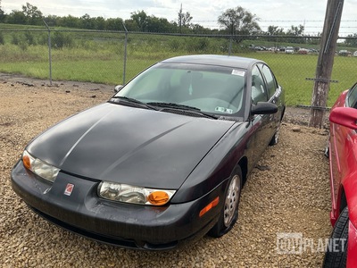 2001 Saturn S-Series SL2 Sedan