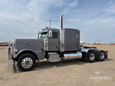 2013 Peterbilt 389 6x4 T/A Sleeper Truck Tractor