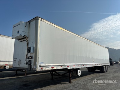2012 Vanguard 53 ft x 102 in T/A Heated Van Trailer