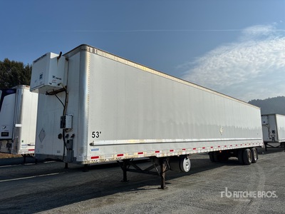 2014 Vanguard 53 ft x 102 in T/A Heated Van Trailer