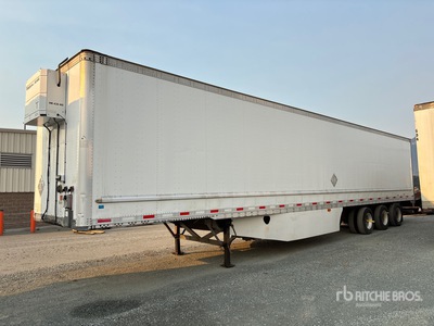 2014 Vanguard 53 ft x 102 in Tri/A Heated Semi-remorque fourgon