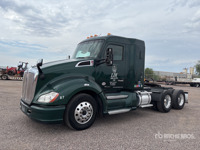 2019 Kenworth T680 6x4 Tracteur routier couchette