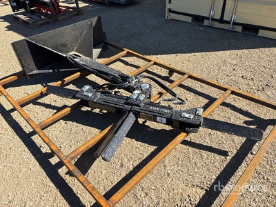 2026 GIYI GY-STL75 75 in Skid Steer Tire Lifter (Unused)