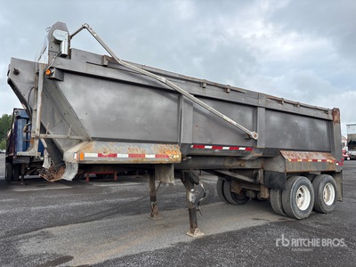 2004 Larochelle M402D T/A Quarter Frame End Dump Trailer
