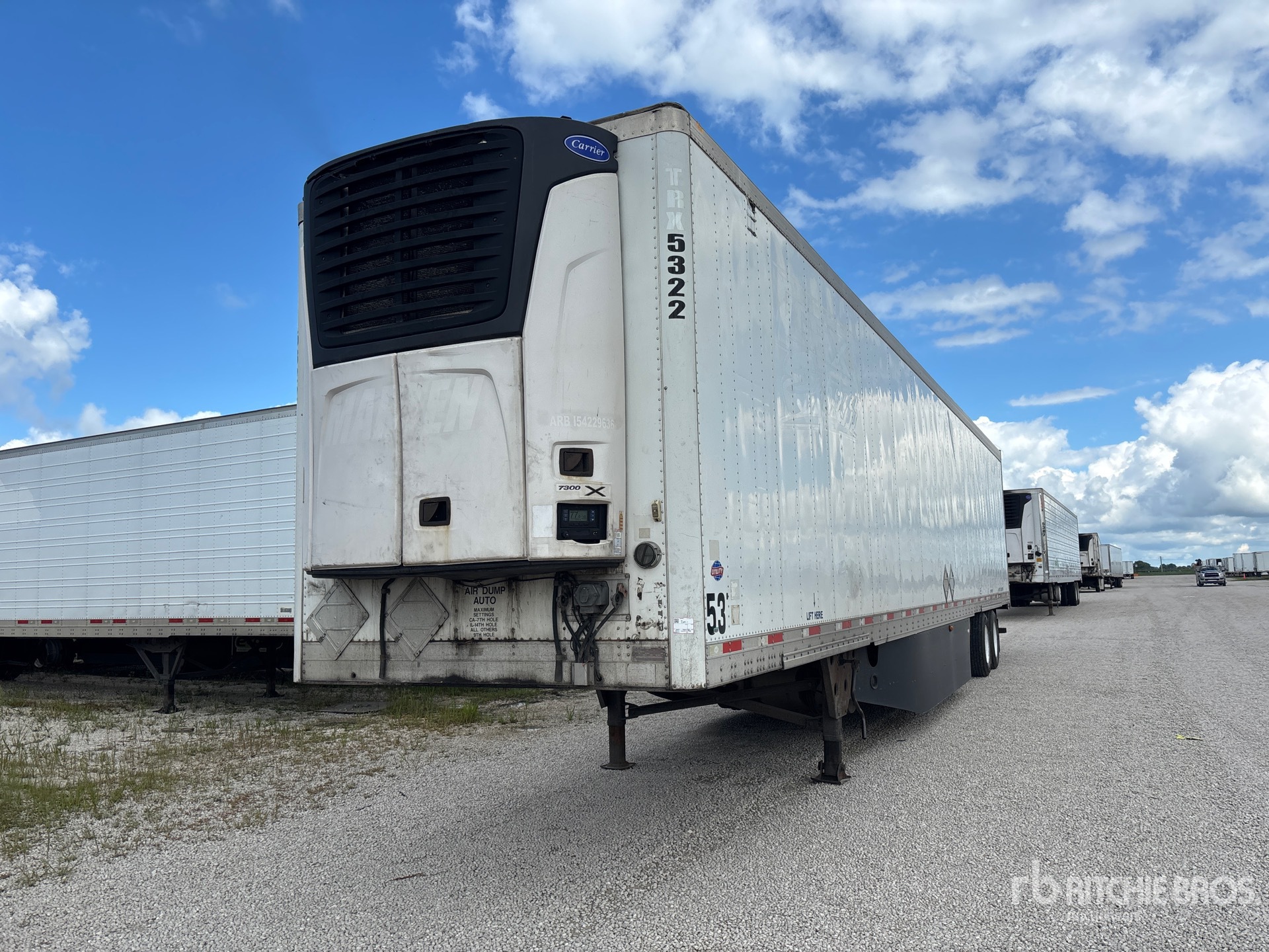 2015 Utility VS2RA 53 ft x 102 in T/A Refrigerated Trailer