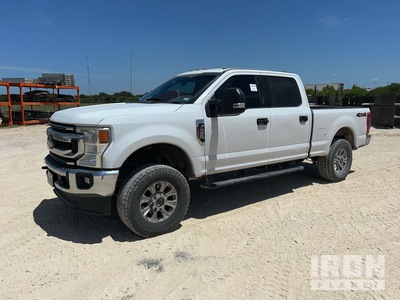 2020 Ford F-250 XLT 4x4 Crew Cab Pickup