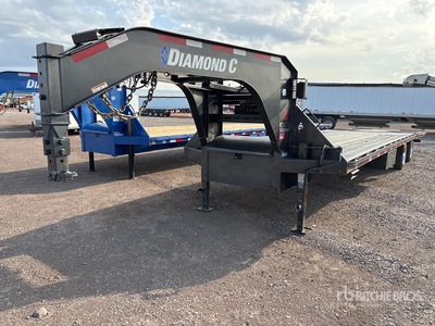 2021 Diamond C FMAX216 35 ft T/A Gooseneck Remolque con Rampa Abatible Hidráulica