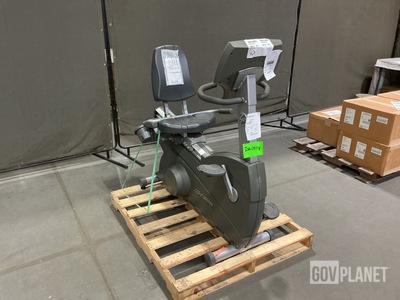 Life Fitness 95RI Exercise Bike