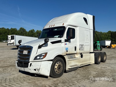 2020 Freightliner Cascadia 126 6x4 T/A Sleeper Truck Tractor