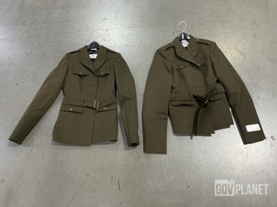 (80) Women's Coats