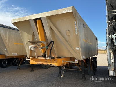 2000 Robuste T/A Aluminum Hinterkipper