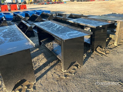 2025 Kit Containers WB-90-243 7 ft 6 in Panca da Lavoro