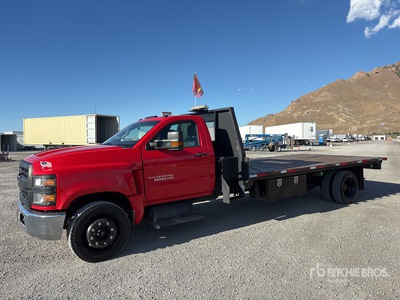 2019 Chevrolet 5500 4x2 Flatbed Truck