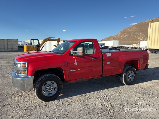 2017 Chevrolet Silverado 2500HD 4x4 Pickup