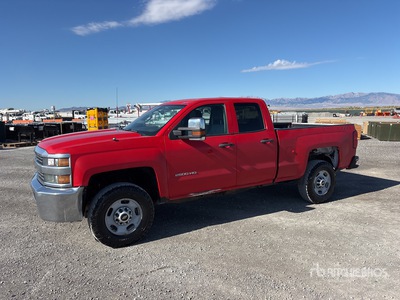 2018 Chevrolet Silverado 2500HD 4x4 Extended Cab Pickup