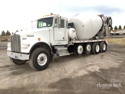 1995 Kenworth W900 12x4 Mixer Truck