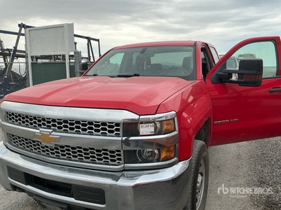 2019 Chevrolet Silverado 2500HD 4x4 Extended Cab Ciężarówka użytkowa