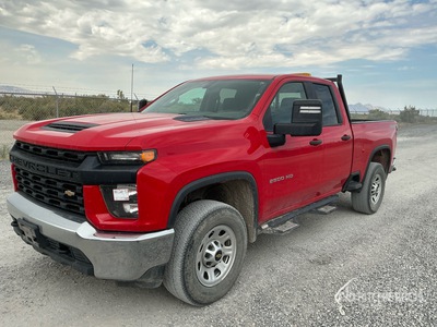 2020 Chevrolet Silverado 2500HD 4x4 Extended Cab Camion utilitaire