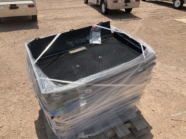 (14) Oshkosh 12606108 Metal Grilles