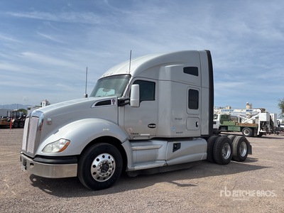 2017 Kenworth T680 6x4 Ciągnik siodłowy T/A z kabiną sypialną