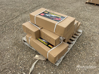 Quantity of (6) 3.5T Dual Pump floor Jack (Unused)