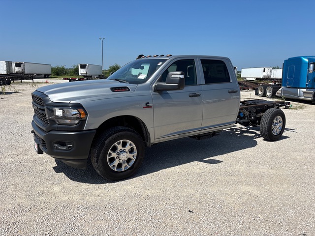 2024 Ram 3500 4x2 Crew Cab Cab and Chassis