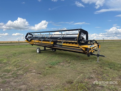 2009 Honey Bee 94C 30 ft Draper Combine Header