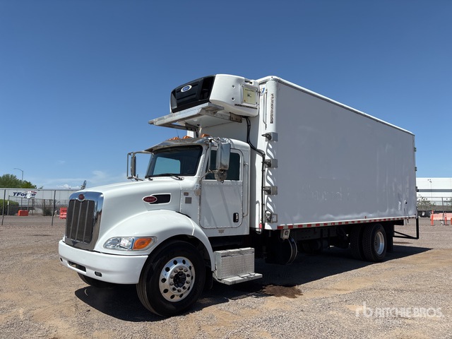 2018 Peterbilt 337 4x2 Refrigerated Truck