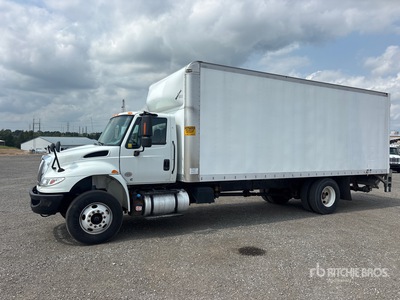 2019 International Durastar 4300 4x2 Van Truck