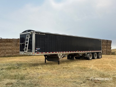 2020 Wilson DWH-650B 45 ft Tri/A Grain Trailer