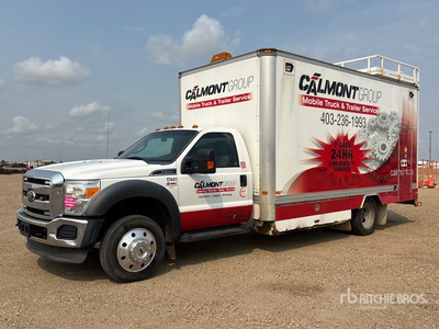 2011 Ford F-550 XLT 4x2 Camion de servicios