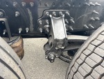 4 Underbody - Truck with Suspension Springs/Hangers