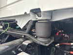 4 Underbody - Truck with Cab Suspension Air Bags