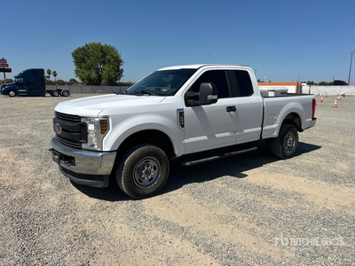 2019 Ford F-250 XL 4x4 Extended Cab Pickup