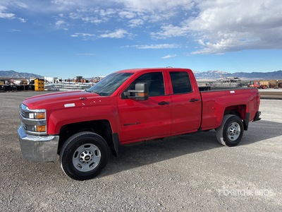 2017 Chevrolet 2500 4x4 Extended Cab Pickup