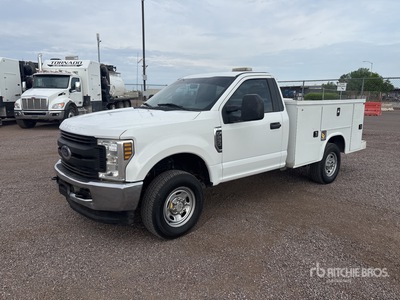 2018 Ford F-250 XL 4x4 Utility Truck