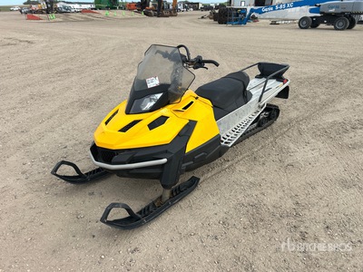 2014 Ski-doo Tundra Snowmobile