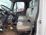 Cab with Seats/armrests