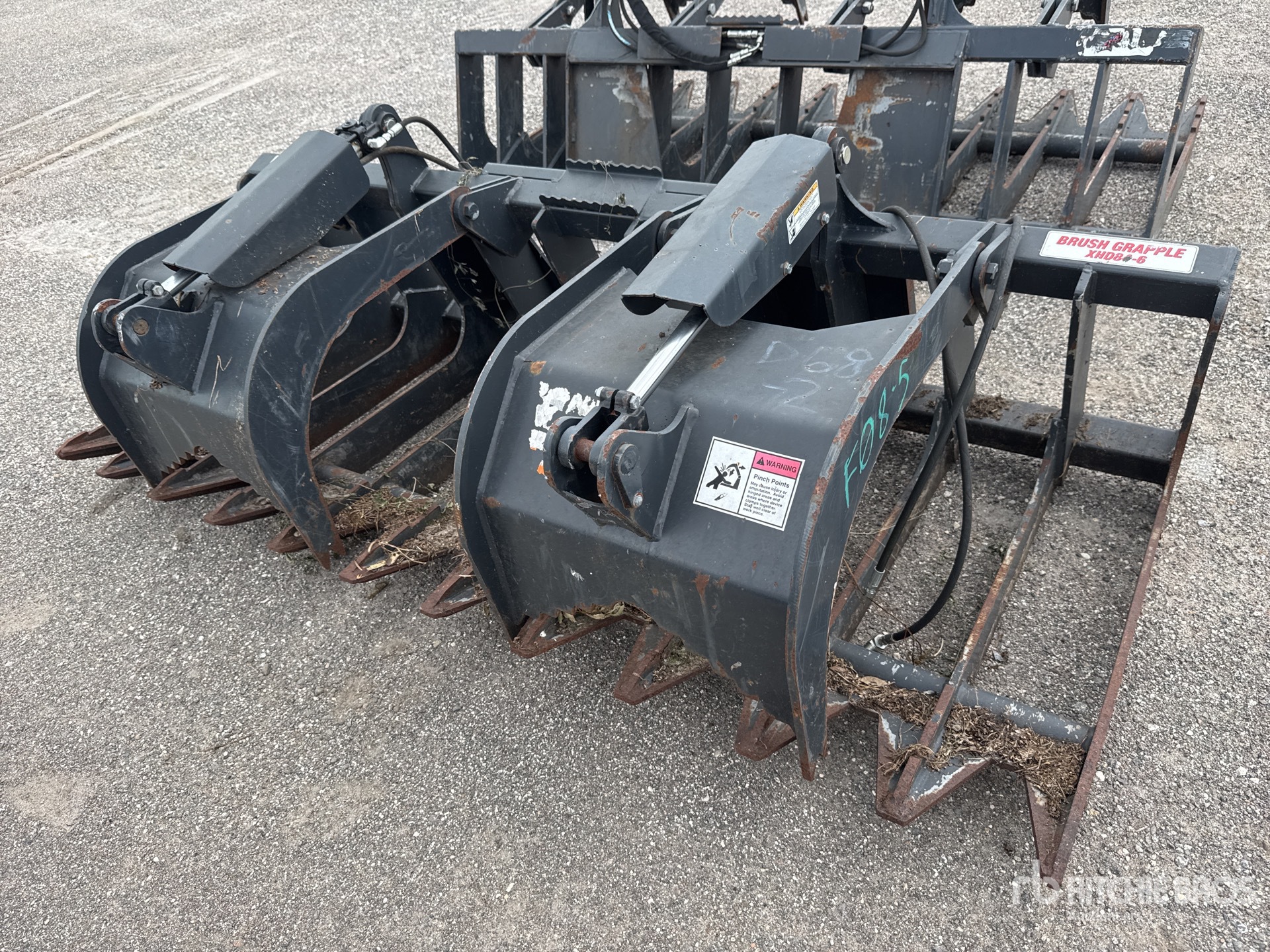 Stout 84 in Skid Steer Grapple