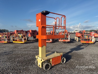 2013 JLG 1230ES Ascenseur à mât vertical
