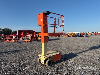 2013 JLG 1230ES Plateforme élévatrice à mât vertical