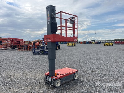 2014 Skyjack SJ12 Pionowy podnośnik masztowy