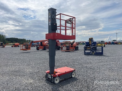2013 Skyjack SJ12 Pionowy podnośnik masztowy